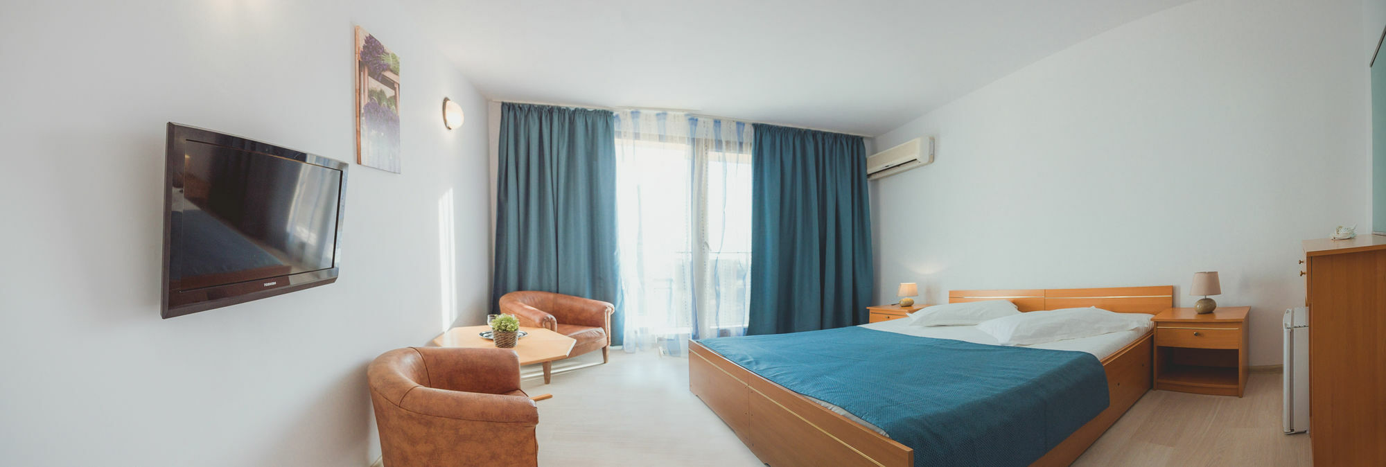Q Hotel เนพทุน ภายนอก รูปภาพ